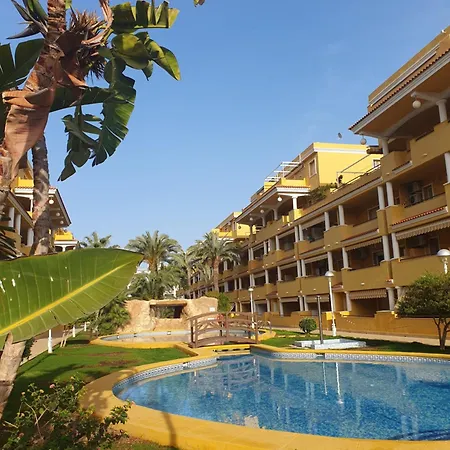 Apartamento Terraza Soleada, Centro 5 Min A Pie, Dos Playas A 150 Metros شقة *