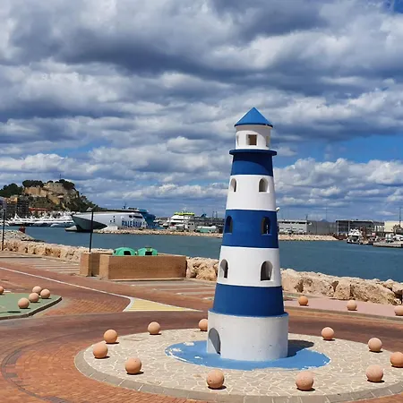 شقة Apartamento Terraza Soleada, Centro 5 Min A Pie, Dos Playas A 150 Metros دينايا