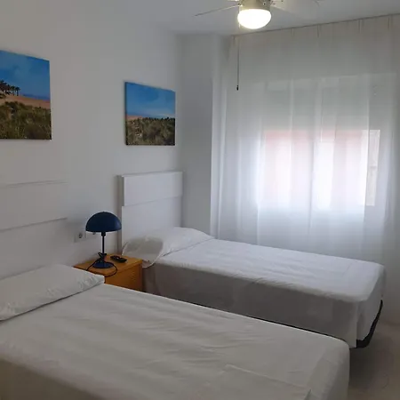 Apartamento Terraza Soleada, Centro 5 Min A Pie, Dos Playas A 150 Metros Lejlighed
