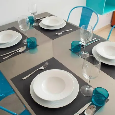 Apartamento Terraza Soleada, Centro 5 Min A Pie, Dos Playas A 150 Metros Lejlighed *